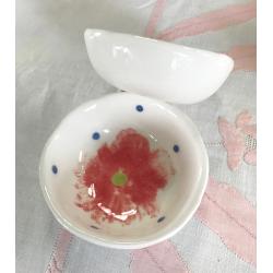 Petite coupelle à fleur rouge coquelicot