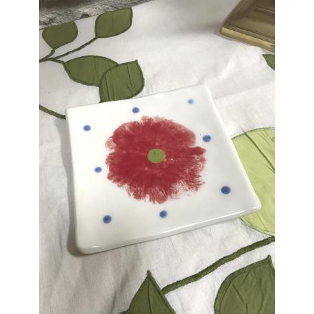 Assiette-soucoupe à fleur de coquelicot