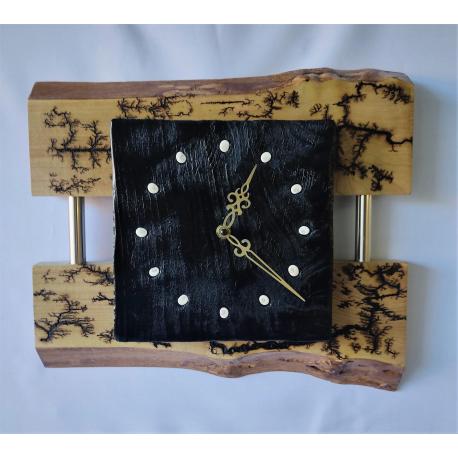 Horloge en bois