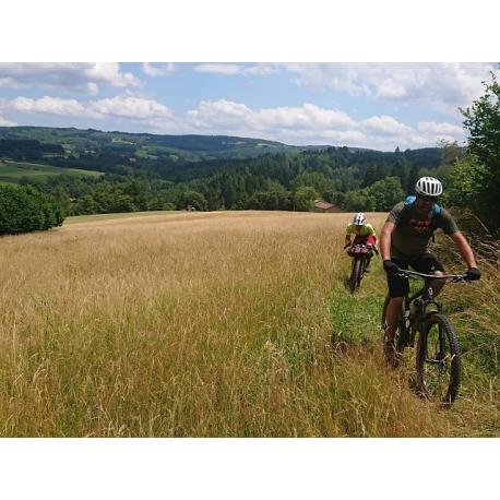 LOCATION DE VTT (à partir de 8 ans) LOCATION DE VTT (à partir de 8 ans)