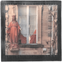 Grand magnet d'artiste photo Vierge en rue, pièce unique