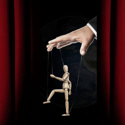 Cluedo géant: Les fils de dieu