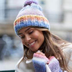 Bonnet Rafael avec pompon -Ecru jaune