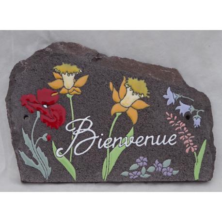 Bienvenue avec des fleurs sauvages