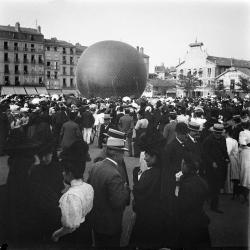 Montgolfière place du Breuil Le Puy en 1906