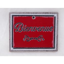 Bienvenue sur fond bordeaux