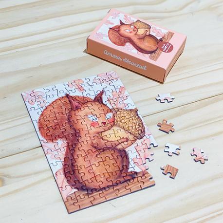Mini puzzle 99 pièces Amour d'Ecureuil